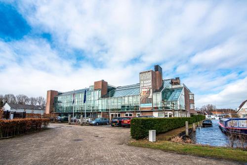 Merenwijk Apartment | Relax at Kaag Resort: Spa, Breakfast & Family-Friendly Perks