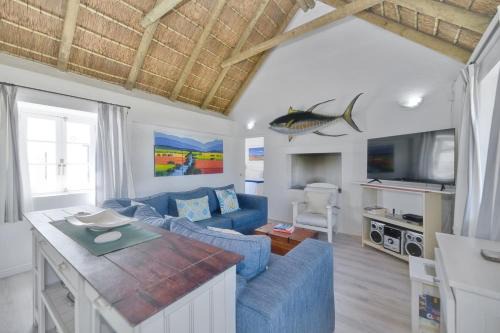 Struisbaai House | Comfortable Kaalvoet Kuier: Family & Pet-Friendly Retreat