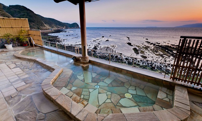 Kada House | Discover Kada Onsen Seaside Hotel with Spa & Hot Tub