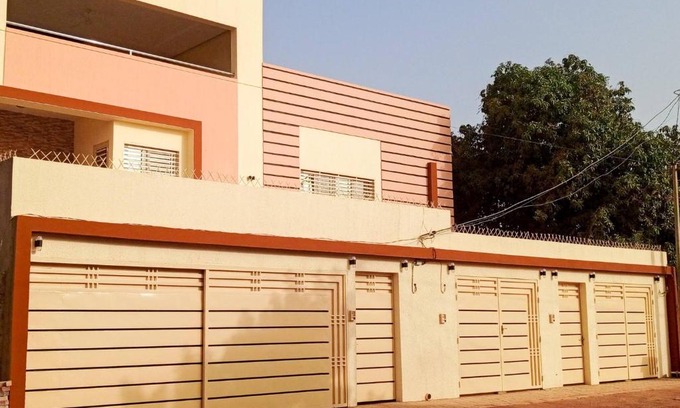 Ouagadougou House | Pet-Friendly Kadoued 2-Bedroom Apartment with Restaurant