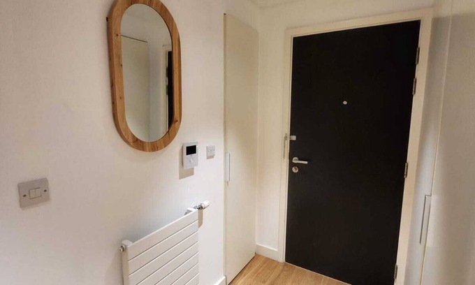 Canning Town Apartment | Enjoy Premium Living at Kaf Luxury 1 Apartment, London