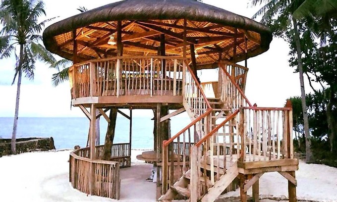 Poro House | Discover Kah Motes Private Resort: Ocean View & Pool Fun
