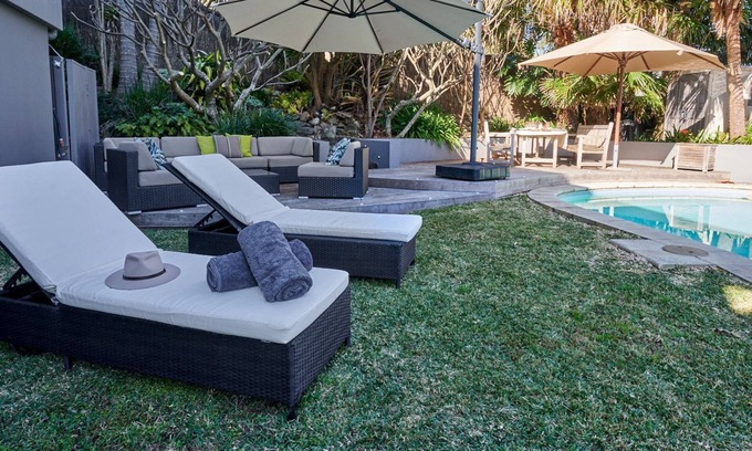 Newport House | Beachside Bliss at Kahakai House with Oceanfront Amenities