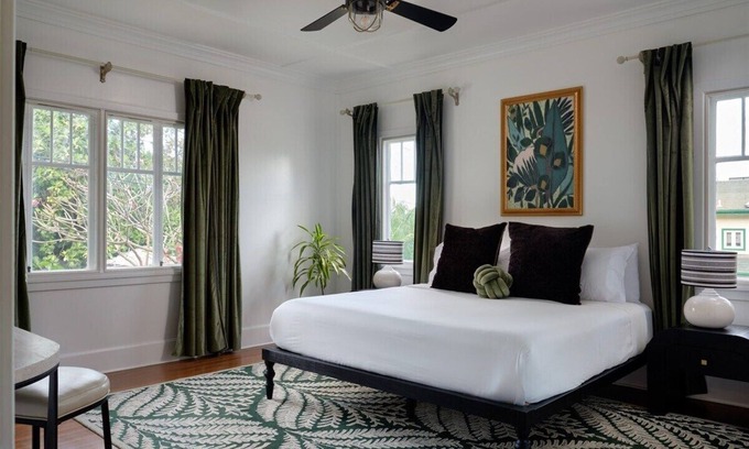 Wailuku Bed & Breakfast | Kahili Suite: Your Wailuku Getaway with Free Breakfast