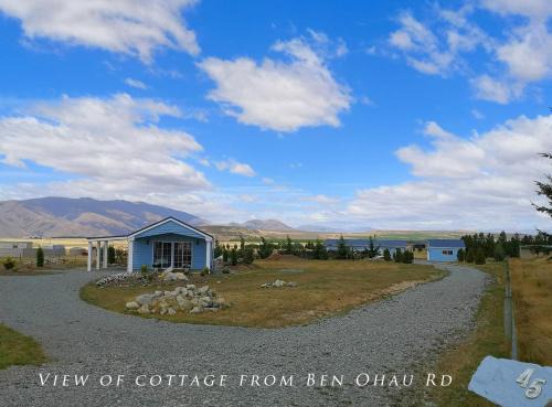 Ben Ohau House | Discover Kahurangi Cottage Twizel - 4-Star Guest Rated 9.8