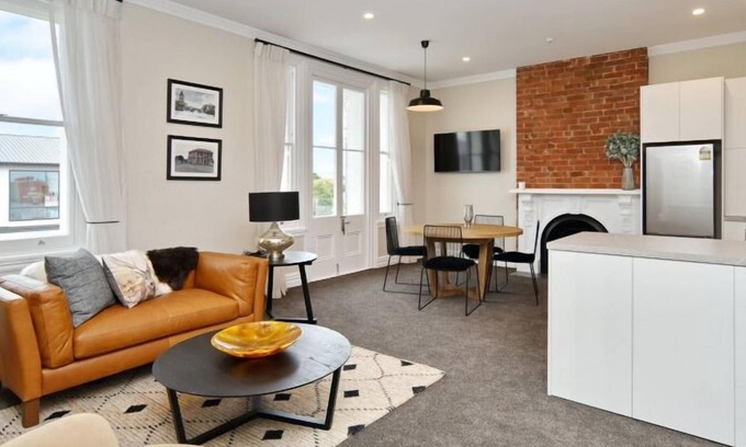 Kaiapoi Apartment | Historic Kaiapoi Apartment with Breakfast & Family Amenities