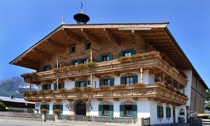 Oberndorf in Tirol House | Cozy Kaiserpension Müllnerhof with Family-Friendly Amenities