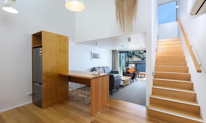 Ngaio Bay Apartment | Oceanfront Kaiteriteri Reserve Apartments - 4-Star Escape