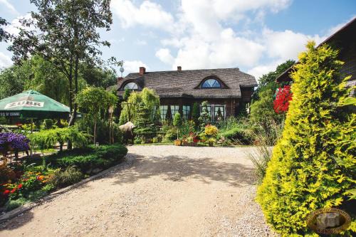 Augustow Hotel | Cozy Kaktusik: 9/10 Rated with Fireplace & Hot Tub