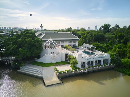 Bang Phut Hotel | Relaxing KALANAN Riverside Resort with Oceanfront Views