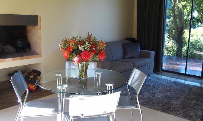 Knysna Ski Chalet | Kalanderkloof Cottage: 4-Star Getaway with Family Amenities