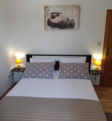Gradina House | Kalauz Rooms: Guest Rated 9/10 with Breakfast Included