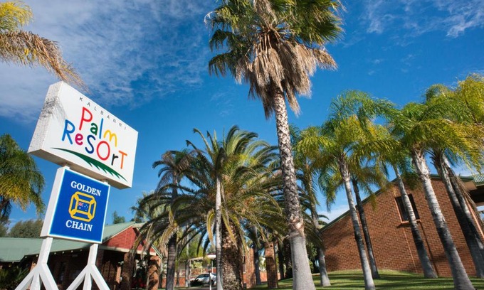 Kalbarri Hotel | Inviting Kalbarri Palm Resort: Family-Friendly Amenities Await