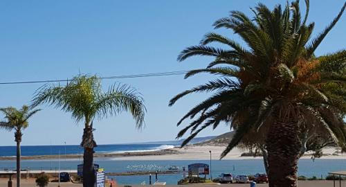 Kalbarri Apartment | Scenic Kalbarri Seaview Villas with Oceanfront Views