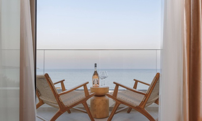 Old Quarter Apartment | Stunning Kales 2 Sea View Suites with Pool & Oceanfront Access