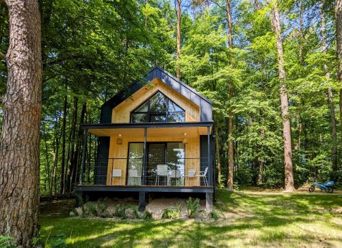 Ostrow Wielki Resort | Tranquil Kaletka: Embrace Nature with Oceanfront Pleasures