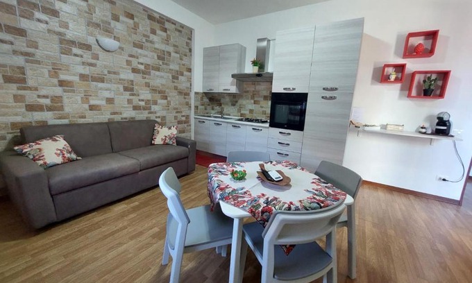 Capaci Apartment | Relax at Kalisa Home: Ocean View B&B in Palermo