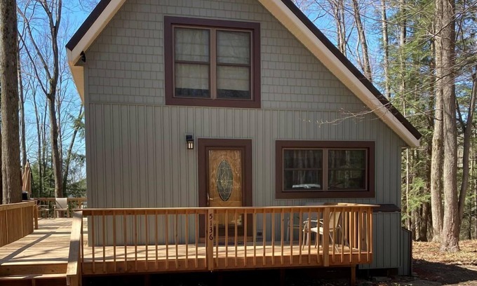 Kalkaska Cottage | Relaxing Kalkaska Getaway with Game Room & Family-Friendly Amenities