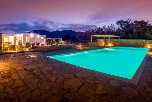 Chrissi Akti Villa | Discover Kallirroe Master Villa: Sea View & Pool Oasis