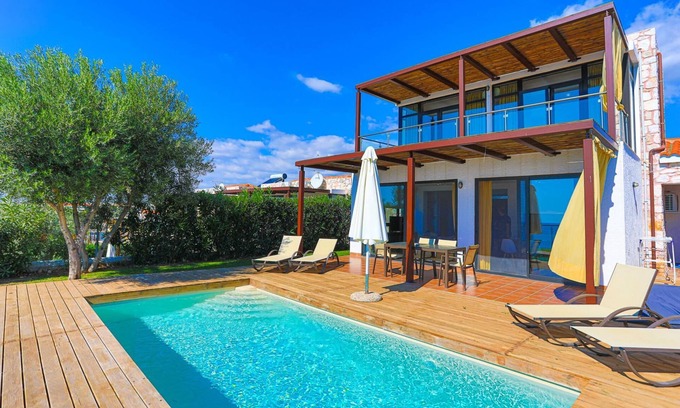 Nea Moudania Villa | Relax at Kalma Villa Ena with Private Pool in Moudania