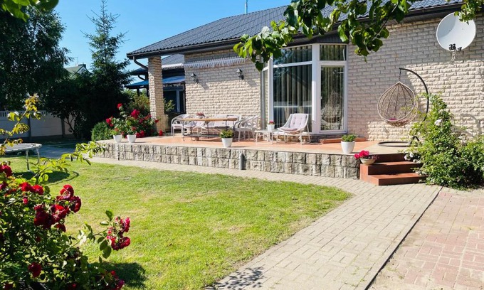 Klaipeda Apartment | Discover Kalotės Vila: Pet and Child Friendly Retreat