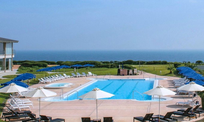 Kamakura Hotel | Discover Kamakura Prince Hotel: Pool, Restaurant & More