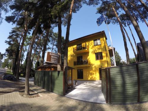 Kaunas County House | Idyllic Kambarių Nuoma in Kačerginė Resort with Ocean Views