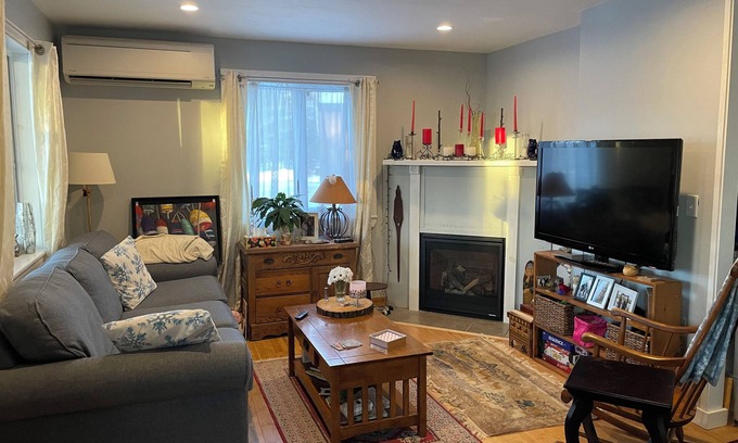 Penobscot Cottage | KAMcottage is on the waterfront in a quaint village on the coast of Maine.