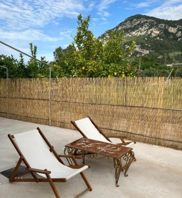 Kamena Vourla Apartment | Family-Friendly Kamena Home Apartment - Perfect Getaway!