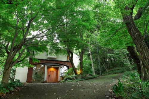 Hiji Villa | Discover Kamenos Resort: Scenic Views & Hot Tub Bliss