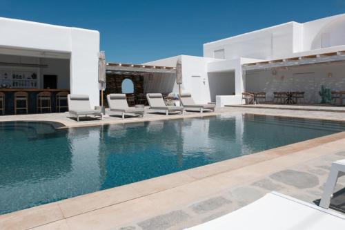 Antiparos Hotel | Unforgettable Oceanview Escape at KAMEO, Antiparos