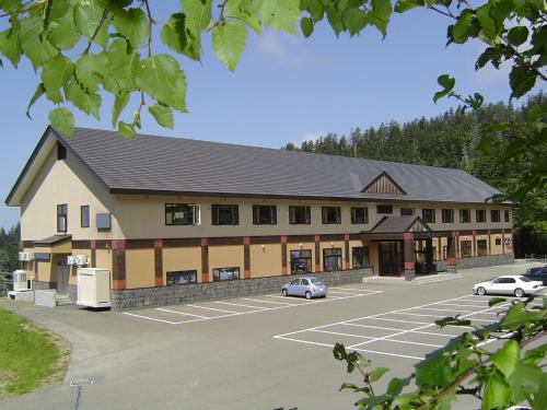 Kamifurano Hotel | Kamihoroso: Family-Friendly Retreat with Spa & Dining Options