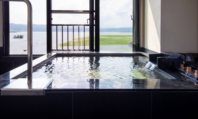 Kamisuwa Onsen House | Relaxing Kamisuwa Onsen Hotel Shinyu with Spa & Hot Tub