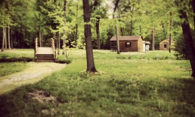 Brooklyn Cabin | Explore Kamp 42 Degrees Campground: Pet-Friendly Retreat