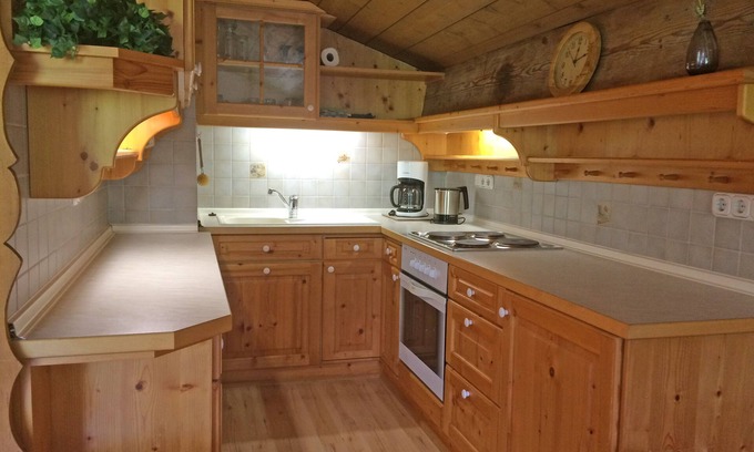 Aschau im Chiemgau Apartment | Family-Friendly Kampenwand Ferienwohnung with Balcony