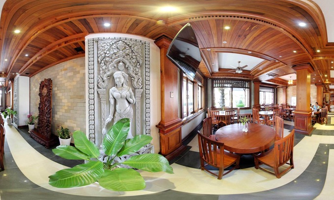 Stueng Saen Hotel | Discover Comfort at Kampong Thom Palace Hotel