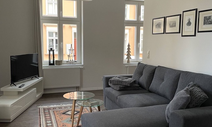 Neuruppin Apartment | Prime Kamrath Vacation Apartment in Neuruppin's Heart
