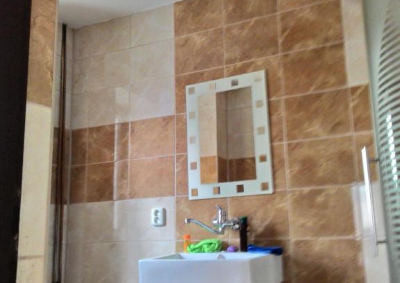 Vejprty Apartment | Inviting Kanada Inn u Klínovce: Family-Friendly Retreat