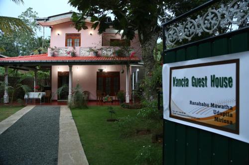Mirissa House | Relax at Kancia: Ocean View, Breakfast & Family Friendly