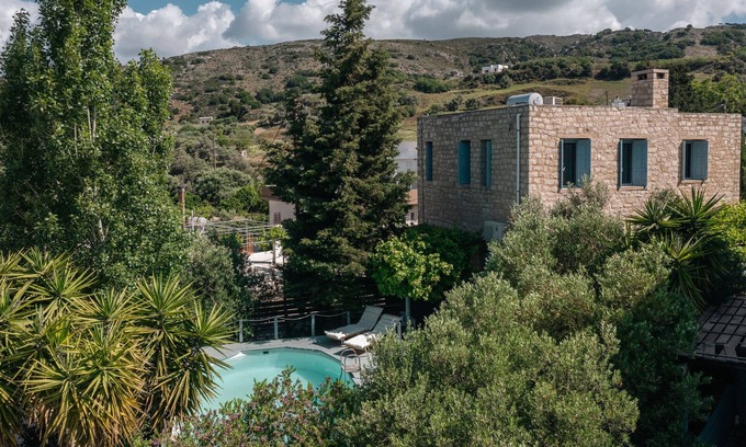 Lampini Villa | Relaxing Kandinella Villa with Pool & Mountain Views