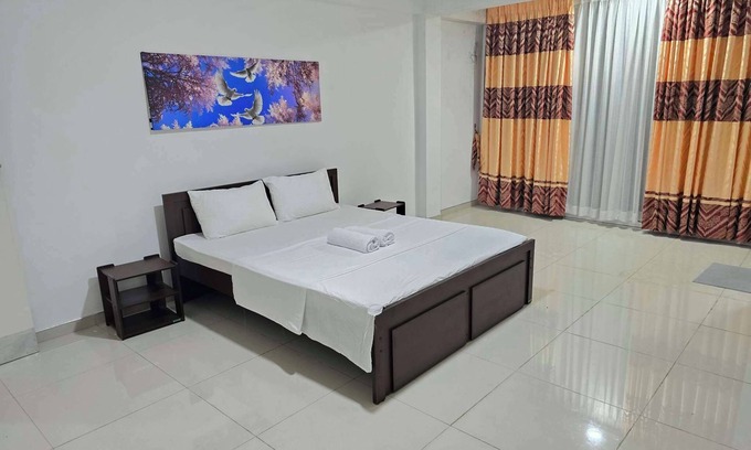 Kandy Apartment | Kandy City View MPM Apartment - Ideal Retreat for 6 Guests