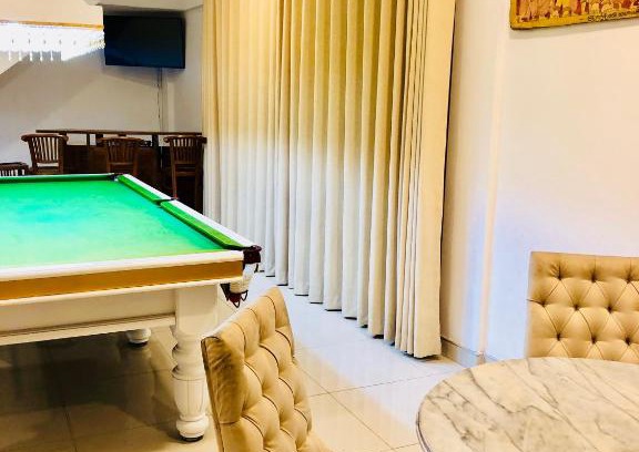 Kandy Hotel | Inviting Kandy View Resort: Pool & Family-Friendly Retreat