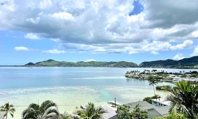 Kaneohe House | Tranquil Kaneohe Bay Hillside Retreat with Pool & Ocean View