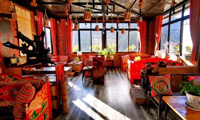 Ganzi County House | Discover Kangding Guozhuang Nan Wu Boutique Inn Today