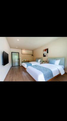 Ganzi County Hotel | Kangding Zhuji Villa Designer View B&B