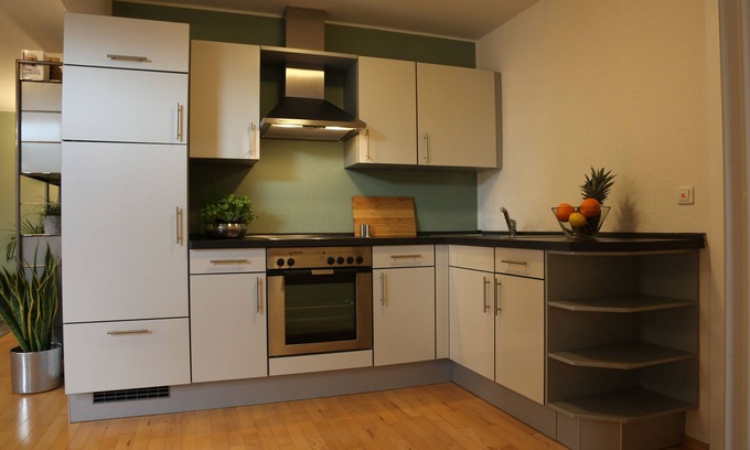 Hohenwettersbach Apartment | Experience Kantryside: Pet-Friendly Stay with Breakfast