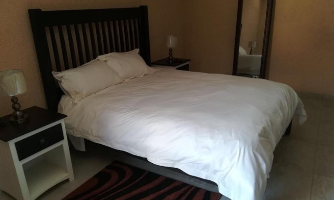 Jane Furse House | Budget-Friendly Kanyane Lodge: Wheelchair Accessible & Family-Safe