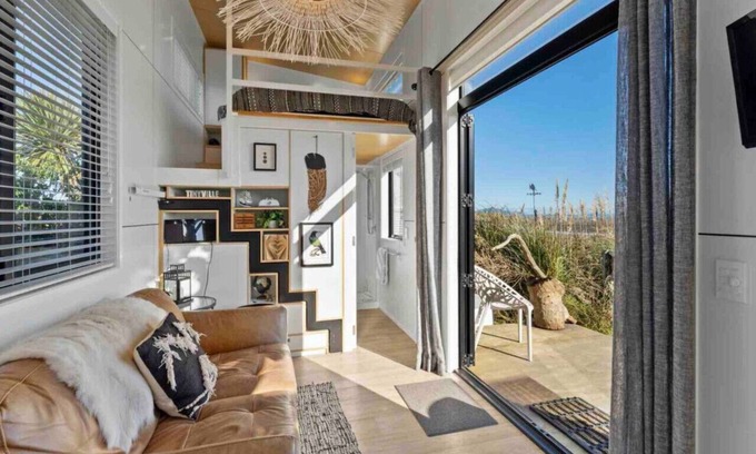 Manawatu - Wanganui House | Kapiti Coast Tiny Home Getaway w/ Beachfront Views