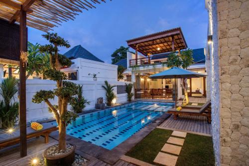 Mushroom Bay Villa | Karang Island Villa: Oceanfront Retreat with Top Amenities