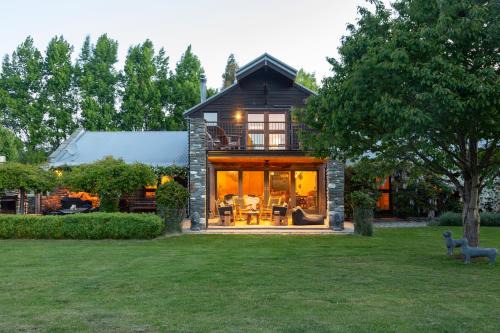Arrowtown House | Karavanserai Home